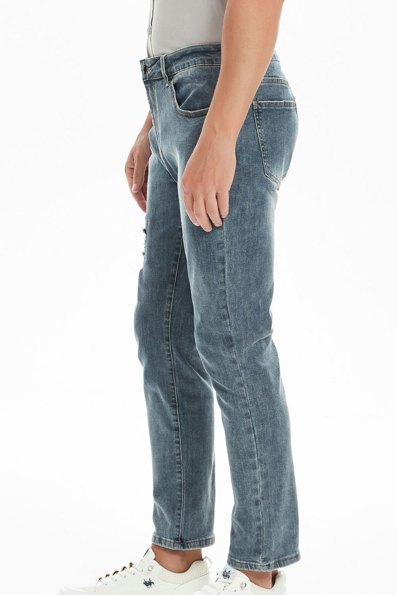 Men's blue jeans